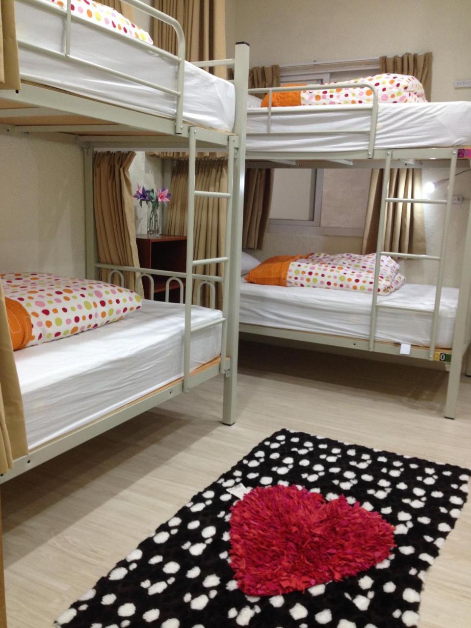 巢鴨青年館 Hostel Kaohsiung Bagian luar foto