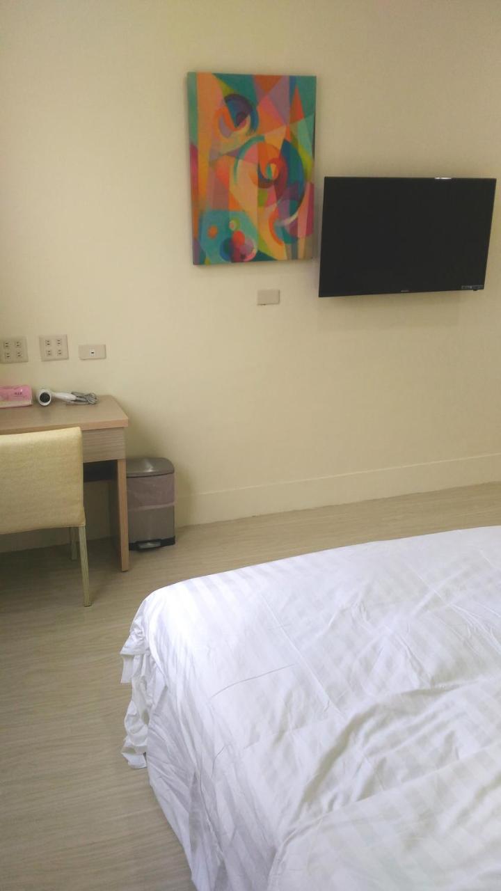 巢鴨青年館 Hostel Kaohsiung Bagian luar foto